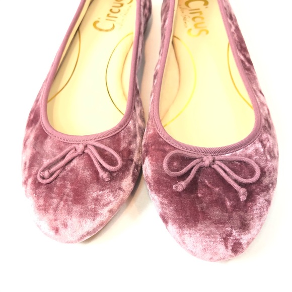 NWOT Sam Edelman “Charlotte” Velvet Flats - Picture 2 of 4